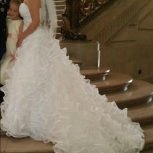 Wedding gown